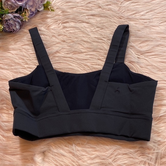 NWOT ADAY Shadow Lighten Up Sports Bra sz XS - Picture 9 of 11